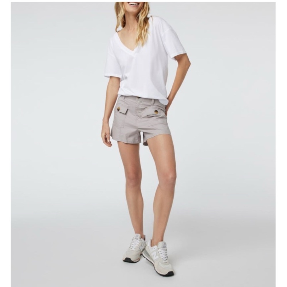 Vuori Women’s Size XL Vintage Ripstop Patch Pocket Utility Shorts in Soft Pewter